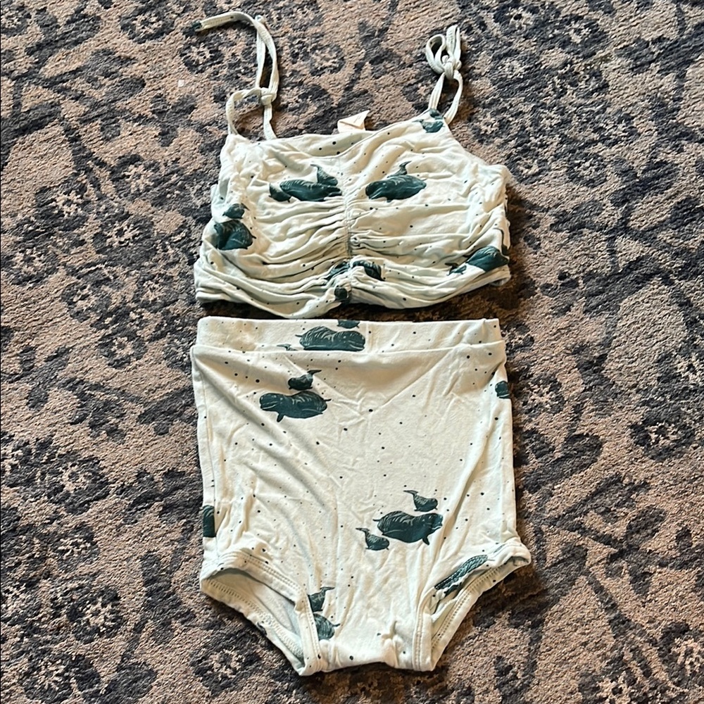 Kate Quinn bloomer set baby beluga 2t